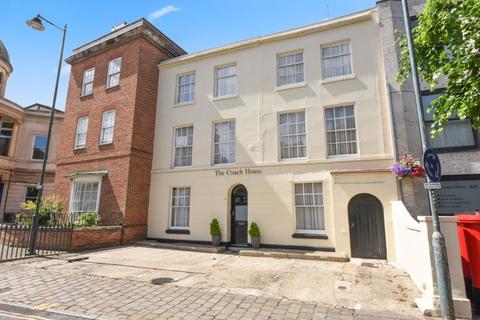 Watling Street, Canterbury CT1 7 bed terraced house for sale