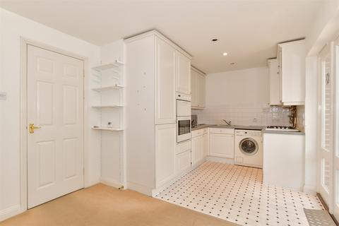 Abbey Street, Faversham, Kent 3 bed townhouse for sale