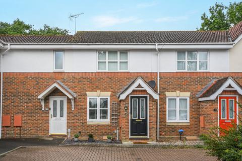 Crushton Place, Chelmsford, Essex 2 bed terraced house for sale