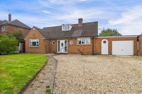 Turnpike Road, Aughton, L39 3LD 2 bed detached bungalow for sale