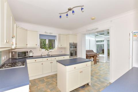South Canterbury Road, Canterbury, Kent 3 bed detached house for sale