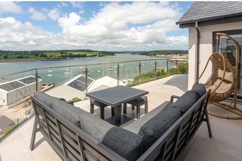 Caernarfon Road, Y Felinheli... 7 bed detached house for sale