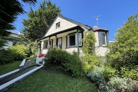 Bull Bay Road, Amlwch, Anglesey, LL68 4 bed detached house for sale