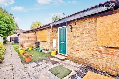 Milton Close, Southend