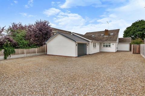 East Hanningfield Road, Rettendon... 5 bed detached house for sale