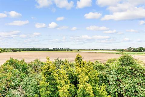 Red Street, Southfleet, Gravesend, Kent 3 bed chalet for sale