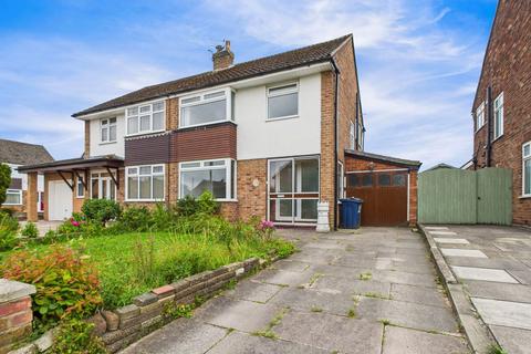 Langdale Drive, Burscough, Ormskirk... 3 bed semi