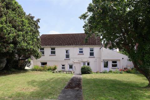 Merlins Hill, Haverfordwest 4 bed townhouse for sale