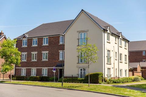 Foxglove Drive, Crawley RH10 2 bed flat for sale