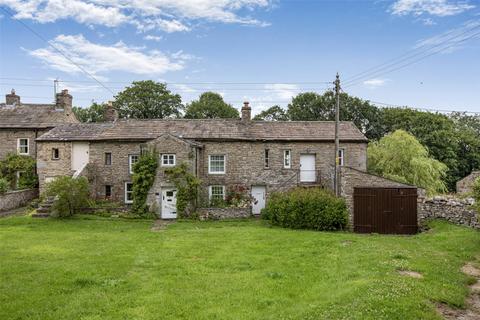 Thornton Rust, Leyburn, North... 4 bed semi