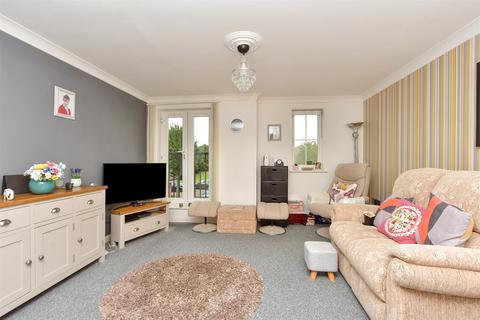 Amethyst Drive, Sittingbourne, Kent 2 bed flat for sale
