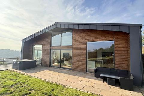 Black Moor Road, Oxenhope BD22 4 bed detached house for sale