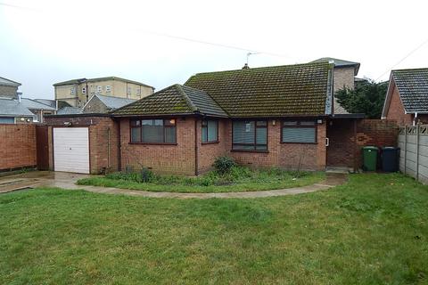 1 Shadingfield Close, Great Yarmouth... 3 bed detached bungalow for sale