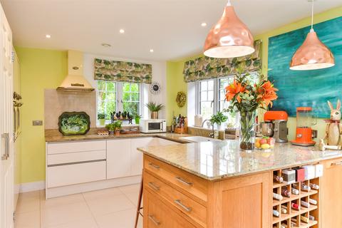 Mantell Close, Newick, Lewes, East... 4 bed detached house for sale