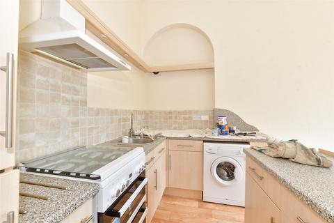 West Hill Road, Ryde, Isle of Wight 2 bed apartment for sale