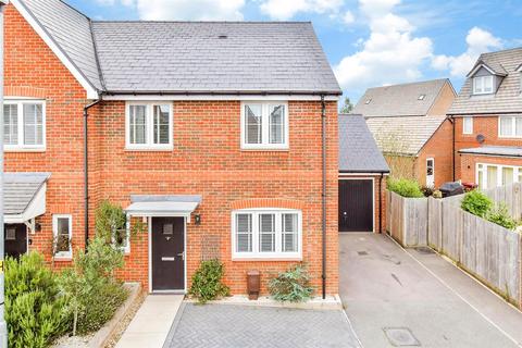 Sandpiper Road, Chichester, West Sussex 3 bed semi