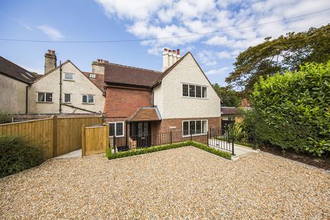 Beacon Road, Crowborough 4 bed house for sale