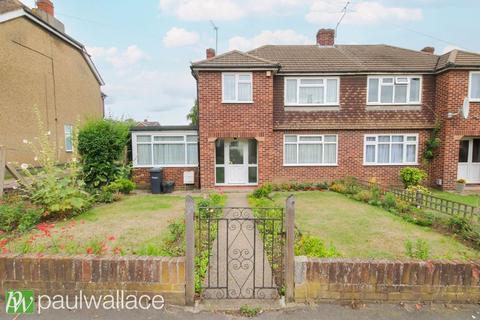 Hertford Road, Hoddesdon 3 bed semi