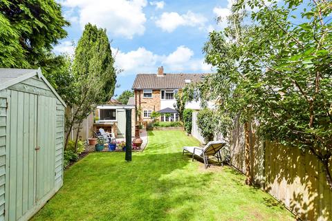 Berwyn Grove, Loose, Maidstone, Kent 3 bed semi