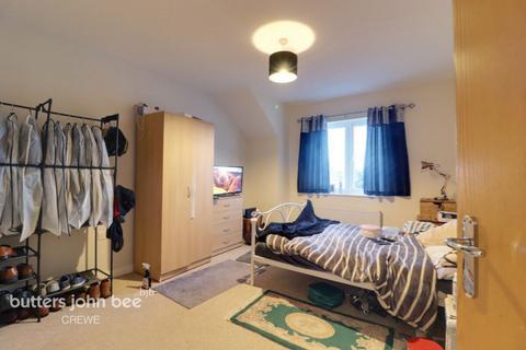 Springfield Drive, Crewe 2 bed apartment for sale