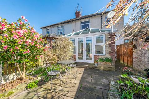 Benomley Road, Almondbury, HD5 3 bed semi