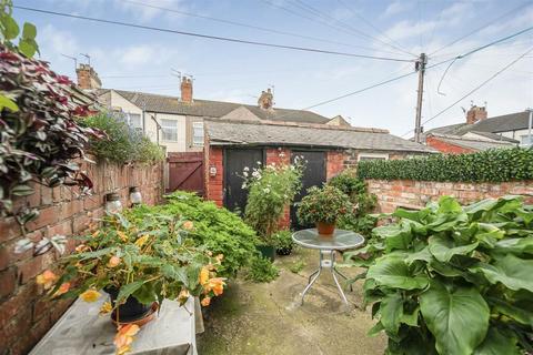 Spencer Street 2 bed terraced house for sale