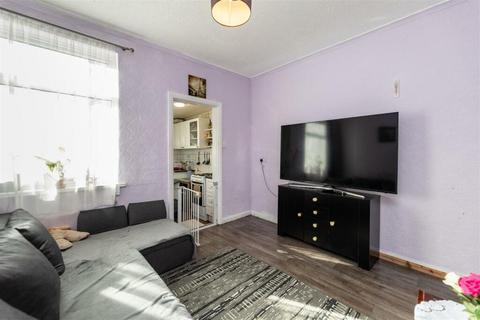 Byron Street 2 bed terraced house for sale