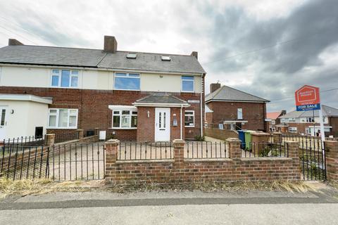 20 Lloyd Avenue, East Rainton... 2 bed semi