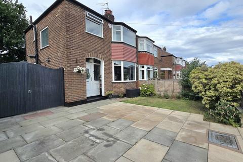 Newlyn Drive, Sale M33 3 bed semi