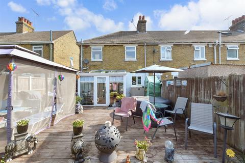 Norman Road, Broadstairs, Kent 2 bed end of terrace house for sale