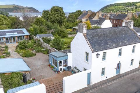 5 Bank Street, Cromarty, Highland, IV11 3 bed detached house for sale