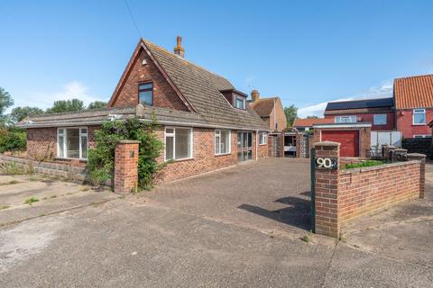 Yarmouth Road, Caister