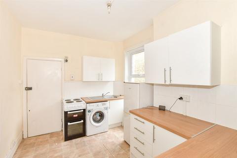60 Lenham Road, Sutton SM1 1 bed flat for sale