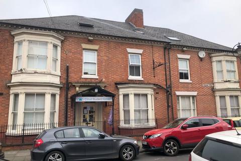 Study Lodgings 21 College Street... Studio for sale