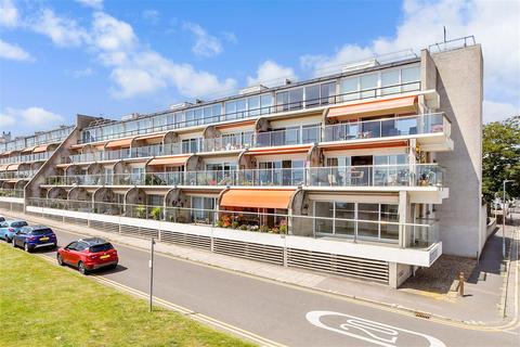 The Leas, Folkestone, Kent 1 bed ground floor flat for sale