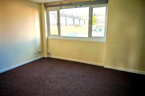 Lumsden Road, Southsea, Hampshire 3 bed ground floor maisonette for sale
