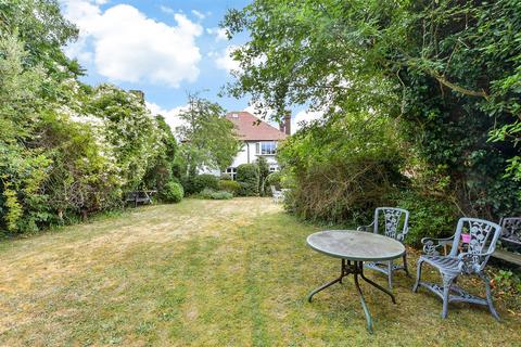 Waldron Road, Broadstairs, Kent 5 bed detached house for sale