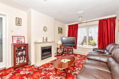 Kendal Avenue, Portsmouth, Hampshire 3 bed end of terrace house for sale