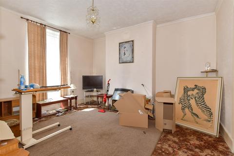 Milton Road, Gravesend, Kent 3 bed maisonette for sale
