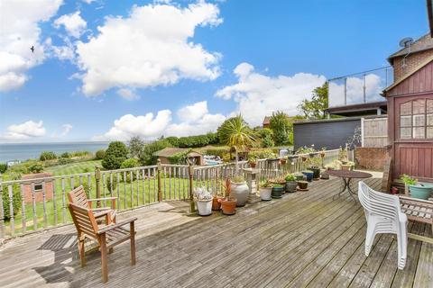 Southsea Avenue, Minster On Sea... 4 bed detached house for sale