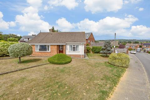 Staleys Road, Sevenoaks TN15 2 bed detached bungalow for sale
