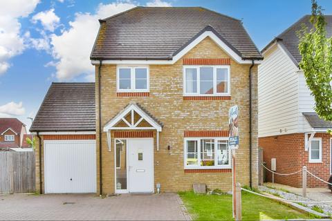 Stede Avenue, Sittingbourne ME10 3 bed detached house for sale