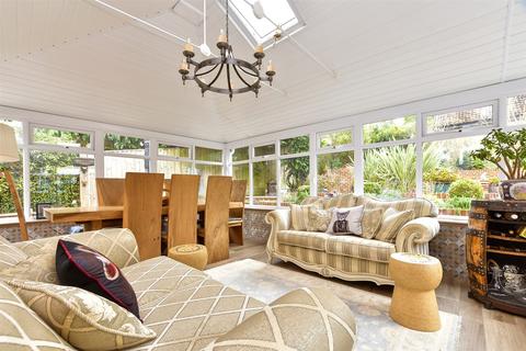 Holtye Road, Hammerwood, East Sussex 3 bed cottage for sale