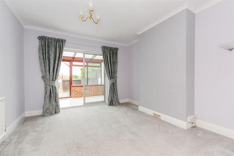 Barr Road, Gravesend DA12 3 bed end of terrace house for sale