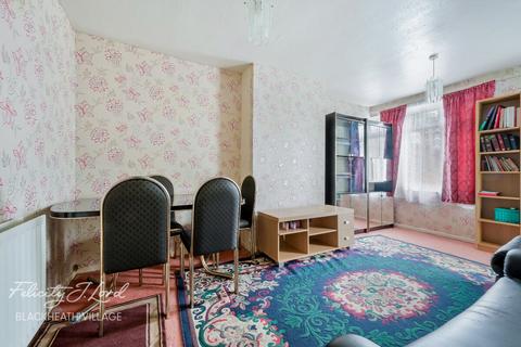 Mercator Road, London SE13 2 bed flat for sale