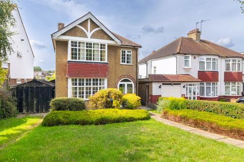 Upper Selsdon Road, South Croydon 3 bed detached house for sale