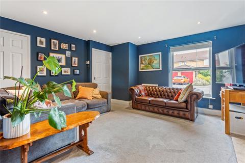 Hadleigh Close, London SW20 3 bed terraced house for sale