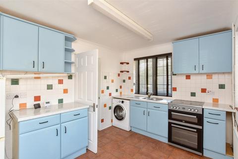 Falmer Gardens, Woodingdean... 2 bed semi