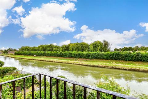 Surrey Wharf, Arundel BN18 3 bed terraced house for sale