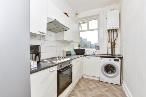 Athelstan Road, Cliftonville... 2 bed flat for sale